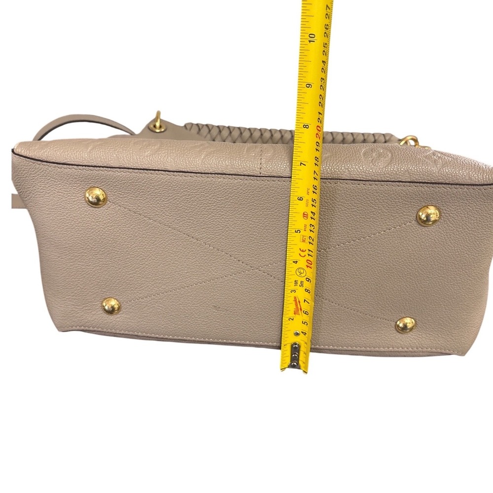 Louis Vuitton Maida Hobo MM Empreinte Leather Tourterelle (Turtle Dove/Taupe) - Picture 11 of 16